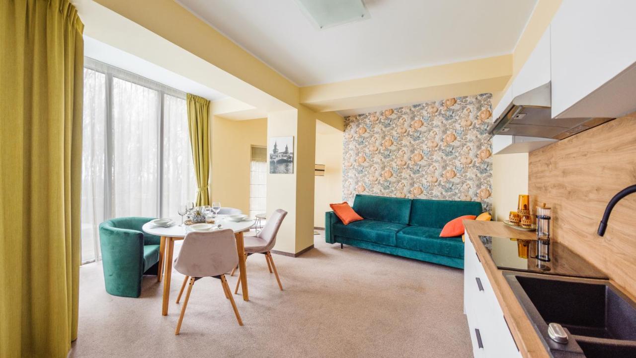 Sun & Snow W Verano Apartment